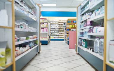 進(jìn)價(jià)0.6元的口罩賣1元,這家藥店該不該罰?